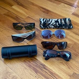 Sunglass lot with two holders